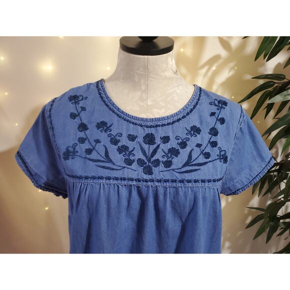 Old Navy Womens Embroidered Floral Chambray Denim Dress Size L Cottage Boho Blue - Picture 5 of 10